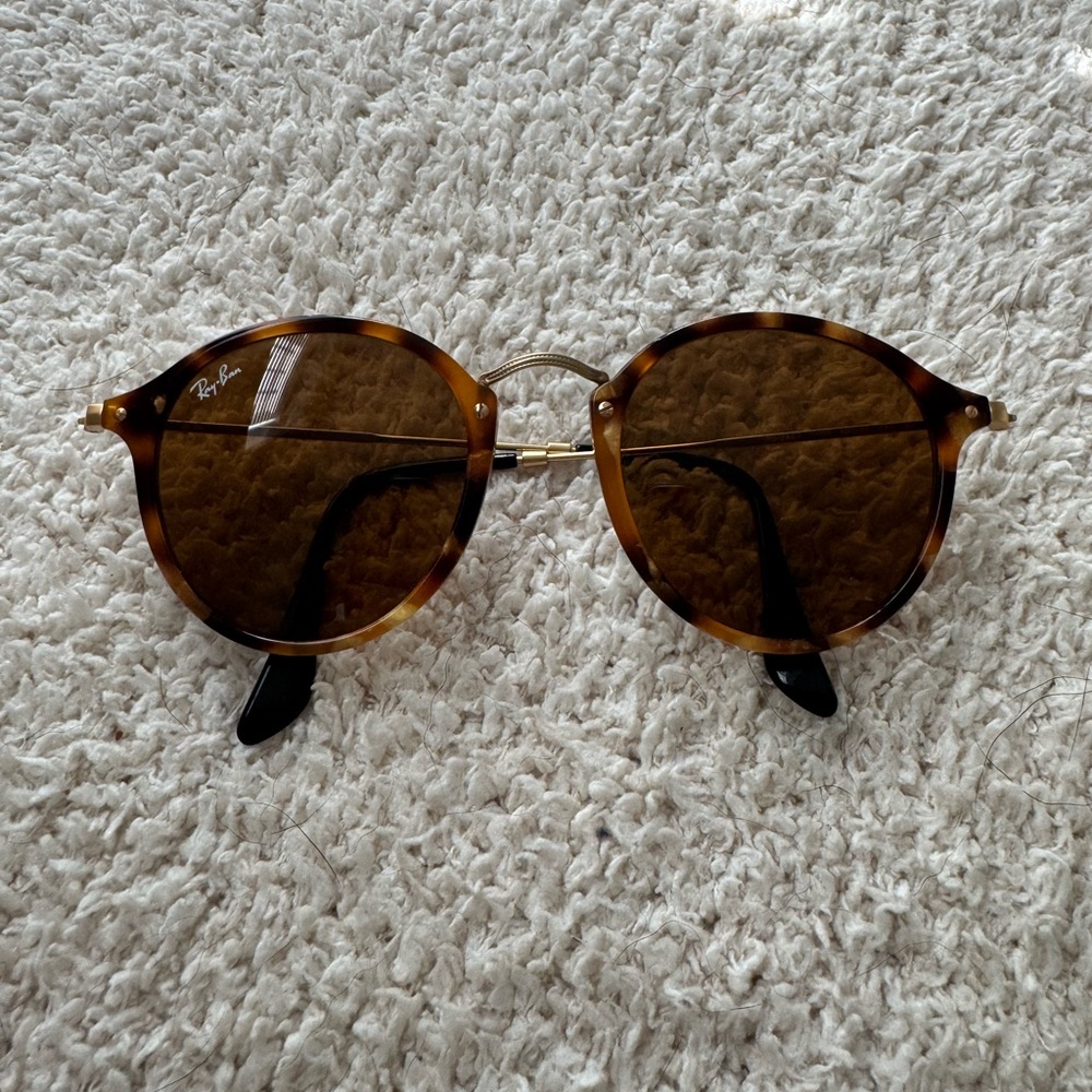 Ray-Ban Brown Tortoiseshell Sunglasses